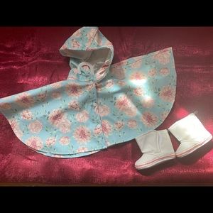 Baby girls pancho with bootie set